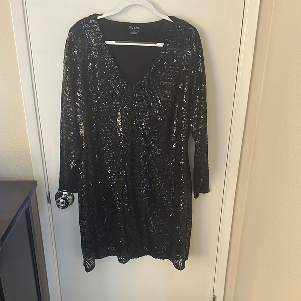 City Chic Black Sequin V-Neck Cocktail Dress